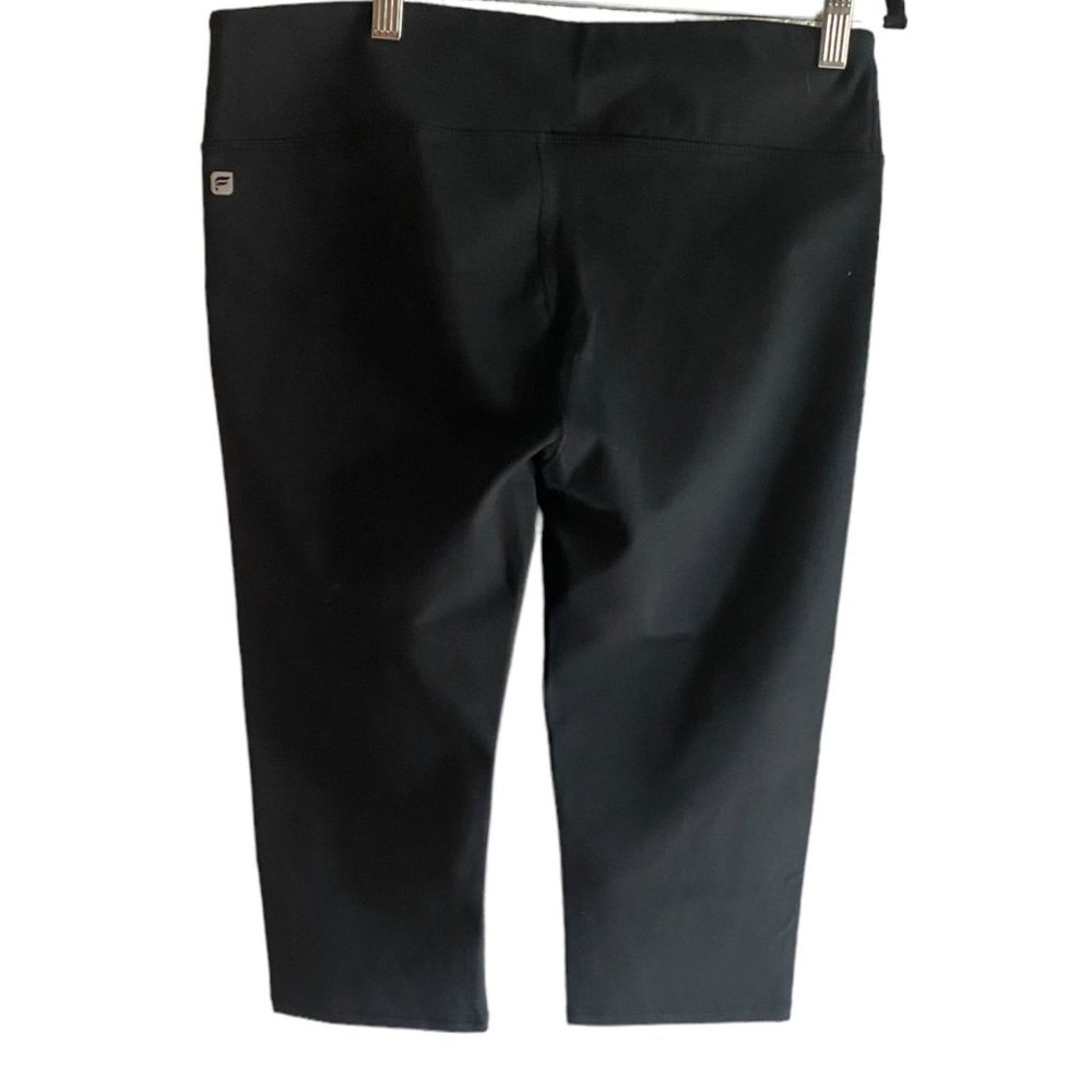NWT Fabletics Capri Women's Size Large 10/12 Solar Crop - Picture 3 of 9
